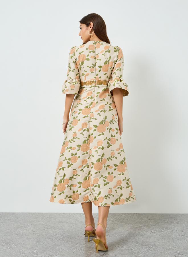 Styli Women Beige Floral Maxi Dress with 3/4 Sleeves - Image 4